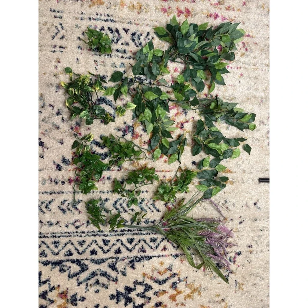 Reptile Tank Decoration, miscellaneous greenery/ flowers￼